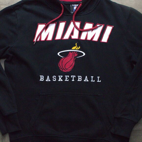UNK Miami Heat NBA Black Hoodie Mens Size M Embroidered Logo Rare - Picture 1 of 6